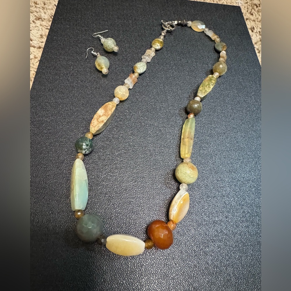 Handmade Natural Stone Agate and Jasper Necklace and Earring Set